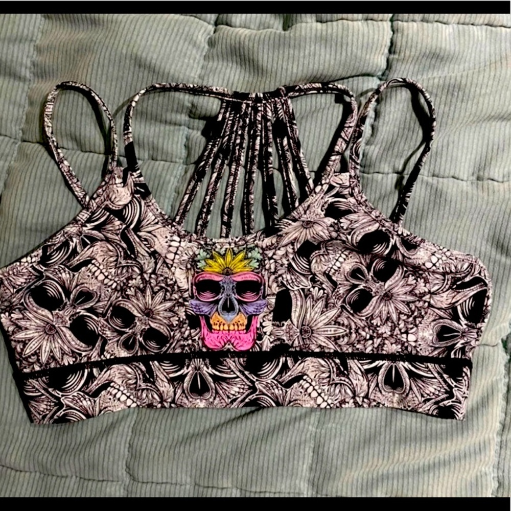 CVG BRA COLOR ME BAD ASS- Old style bra